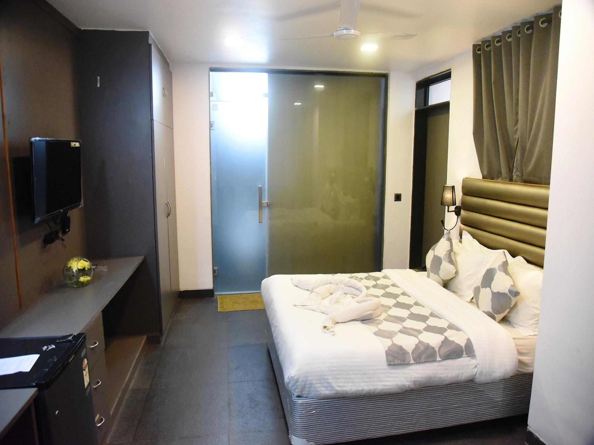Ticlo Resorts Calangute Bagian luar foto