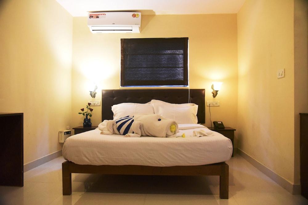 Ticlo Resorts Calangute Bagian luar foto