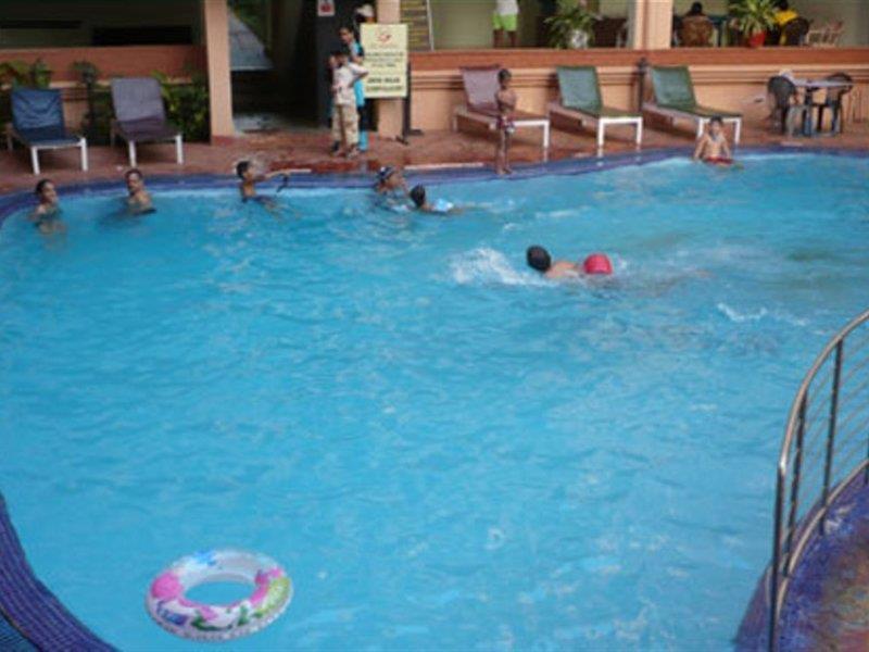 Ticlo Resorts Calangute Bagian luar foto